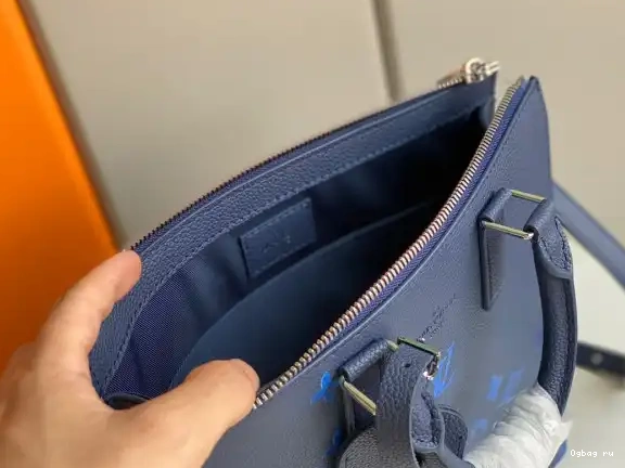 SAC LOUIS ZIPPÉ VUITTON PLAT 0624